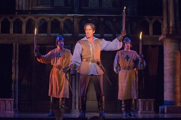 Photo Flash: First Look at 5th Avenue Theatre's HUNCHBACK OF NOTRE DAME 