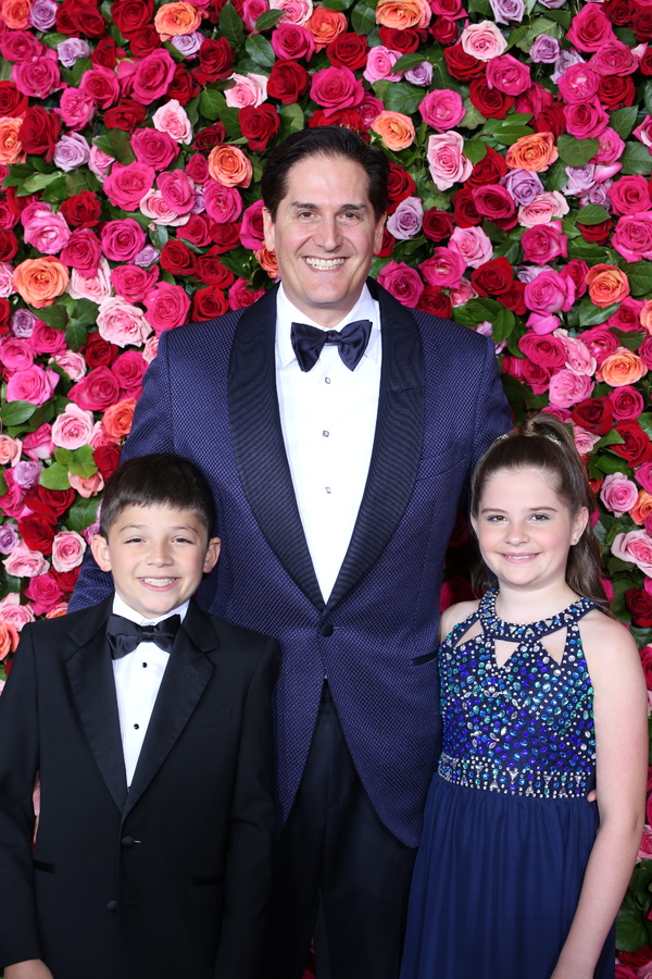Photo Coverage: Stars Strut the Red Carpet at the 2018 Tony Awards! Image