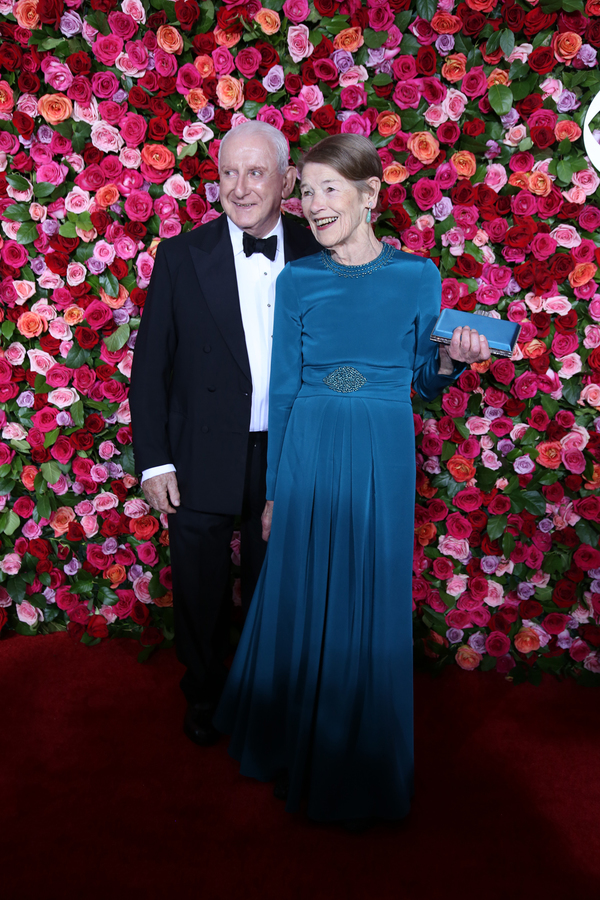 Photo Coverage: Stars Strut the Red Carpet at the 2018 Tony Awards! Image