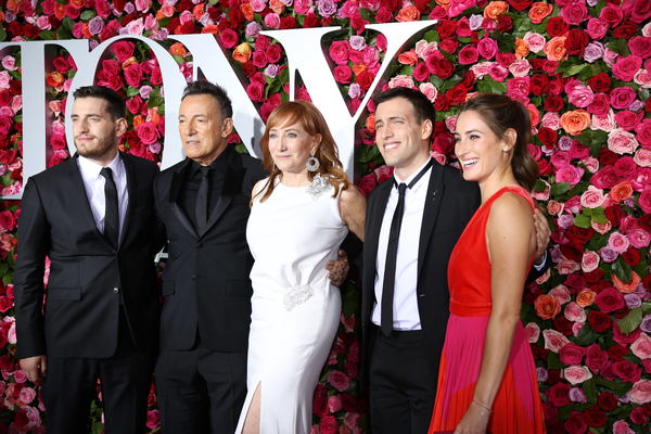 Photo Coverage: Stars Strut the Red Carpet at the 2018 Tony Awards! Image