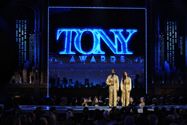 Photo Flash: Relive Broadway's Biggest Night- Highlights from the 2018 Tony Awards! 