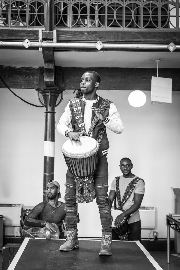 Photo Flash: In Rehearsal with THE JUNGLE; Full Cast Announced Image