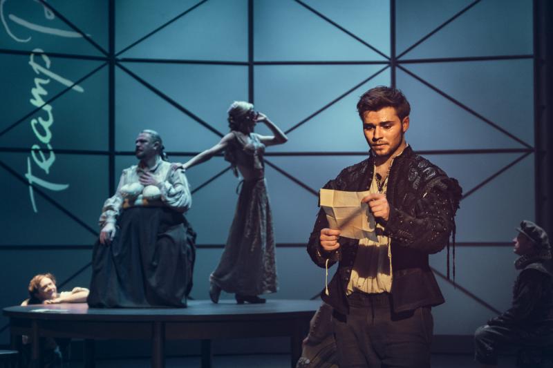 Review: SHAKESPEARE IN LOVE at Moscow Pushkin Drama Theatre 