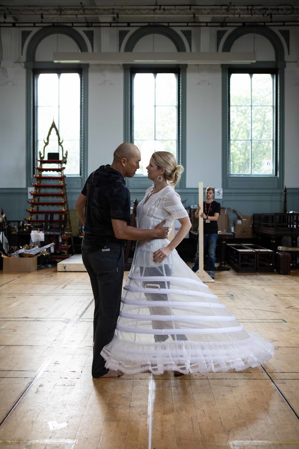 Photo Flash: Inside Rehearsal For THE KING AND I Image