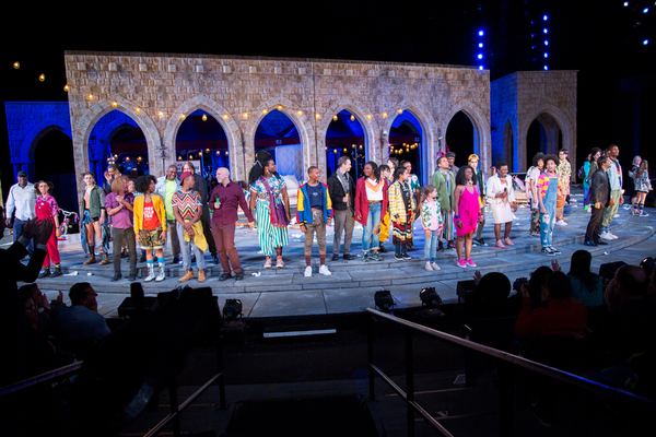 Photo Coverage: Public Theater Celebrates 40th Anniversary of RUNAWAYS at Annual Gala! Image