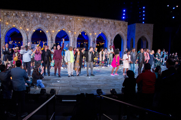 Photo Coverage: Public Theater Celebrates 40th Anniversary of RUNAWAYS at Annual Gala! Image