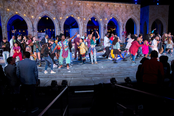 Photo Coverage: Public Theater Celebrates 40th Anniversary of RUNAWAYS at Annual Gala! Image