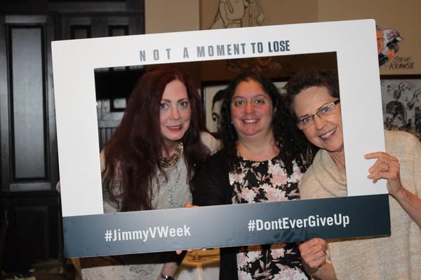 Photo Coverage: Christian Hoff and Friends Celebrate Tony Night at the Palm! Image