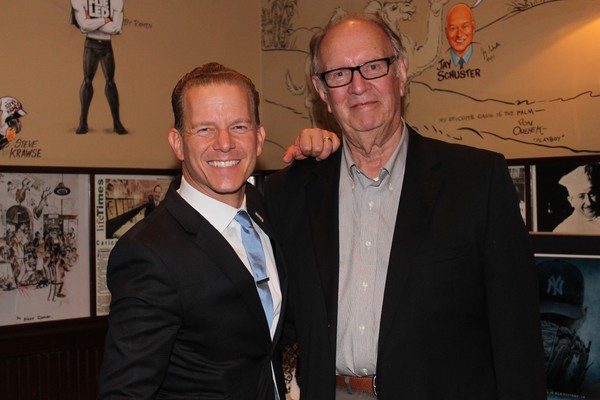 Photo Coverage: Christian Hoff and Friends Celebrate Tony Night at the Palm! Image