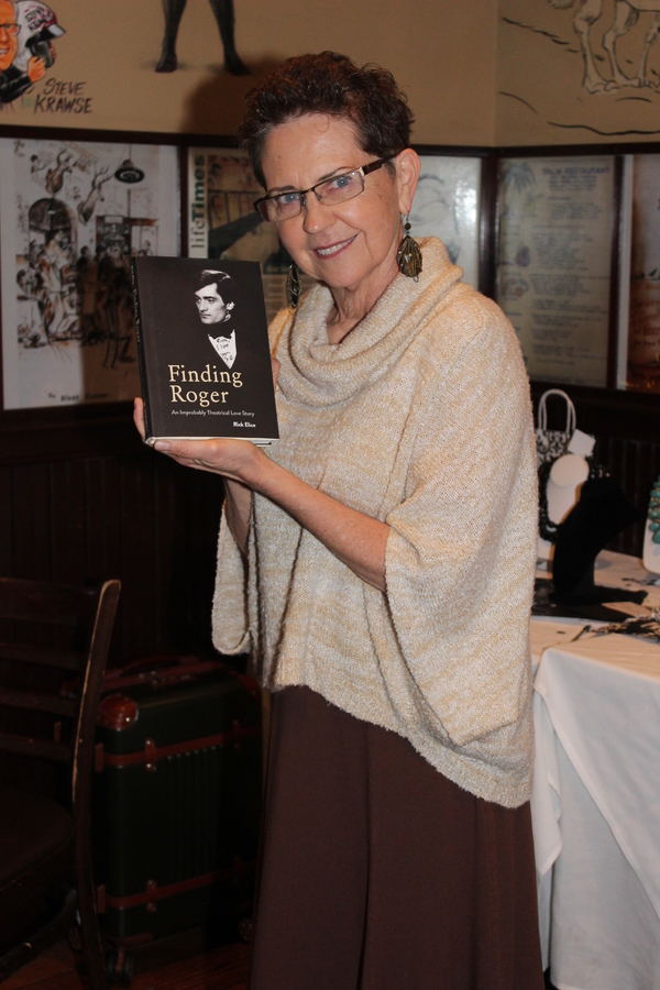 Photo Coverage: Christian Hoff and Friends Celebrate Tony Night at the Palm! Image