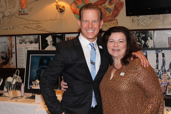 Photo Coverage: Christian Hoff and Friends Celebrate Tony Night at the Palm! Image