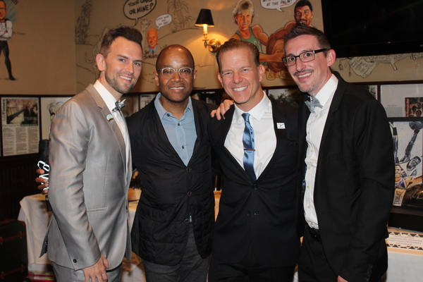 Photo Coverage: Christian Hoff and Friends Celebrate Tony Night at the Palm! Image