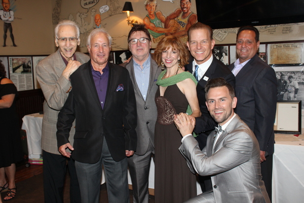 Photo Coverage: Christian Hoff and Friends Celebrate Tony Night at the Palm! Image