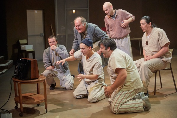Photo Flash: First Look at ONE FLEW OVER THE CUCKOO'S NEST Sheffield Crucible Image