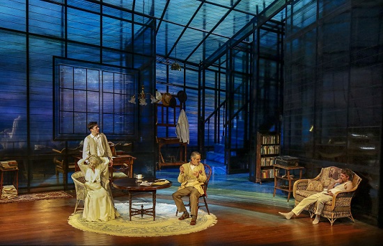 Review: LONG DAY'S JOURNEY INTO NIGHT - The Tragedy of a Family's Downward Spiral 