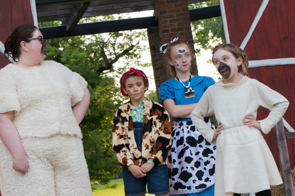 Photo Coverage: First look at Curtain Players' CHARLOTTE'S WEB Image