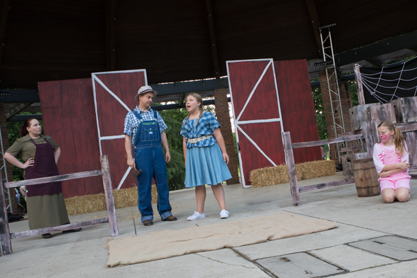 Photo Coverage: First look at Curtain Players' CHARLOTTE'S WEB Image