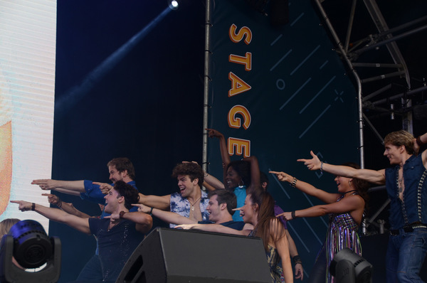 Photo Flash: The West End's Best Come Out For West End Live - DREAMGIRLS, MAMMA MIA!, CHICAGO, THRILLER LIVE Image