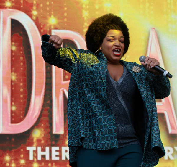 Photo Flash: The West End's Best Come Out For West End Live - DREAMGIRLS, MAMMA MIA!, CHICAGO, THRILLER LIVE Image