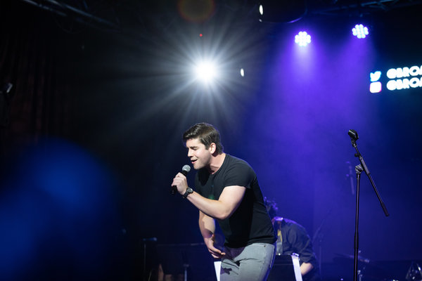 Photo Flash: Adam Kaplan, Ben Fankhauser, and More Sing Kelly Clarkson at Highline Ballroom Image