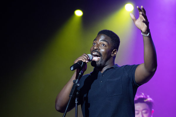 Photo Flash: Adam Kaplan, Ben Fankhauser, and More Sing Kelly Clarkson at Highline Ballroom Image