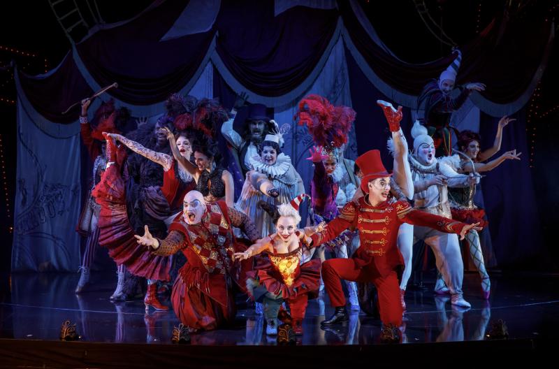Review: LOVE NEVER DIES Closes Out TPAC's 2017-18 Season Image
