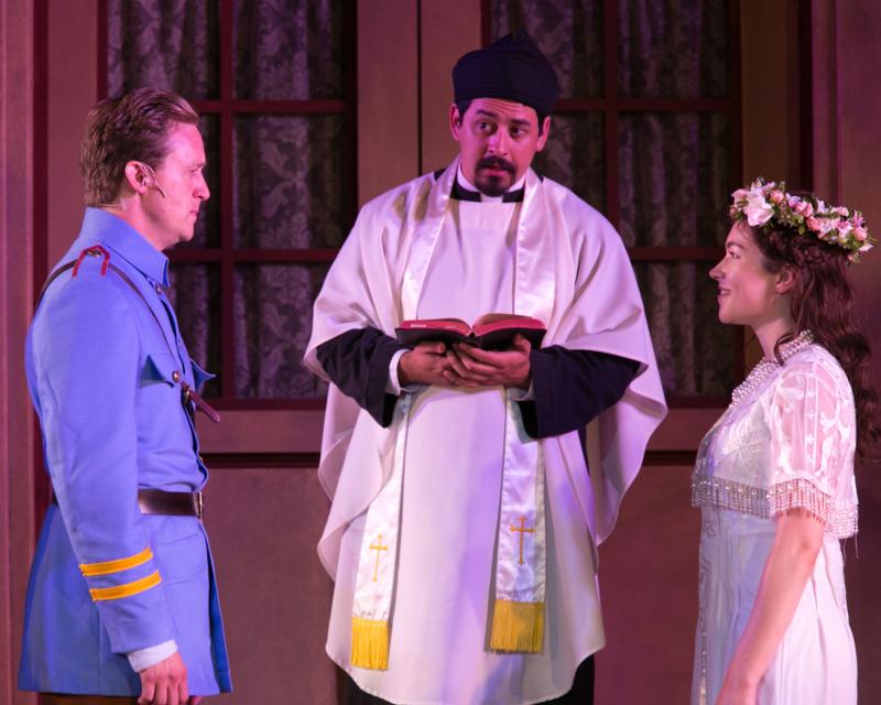 Review: MUCH ADO ABOUT NOTHING at Heart Of America Shakespeare Festival 