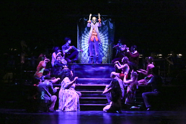 Photo Flash: Hey Big Spender! Laura Bell Bundy Stars in SWEET CHARITY in Los Angeles Image