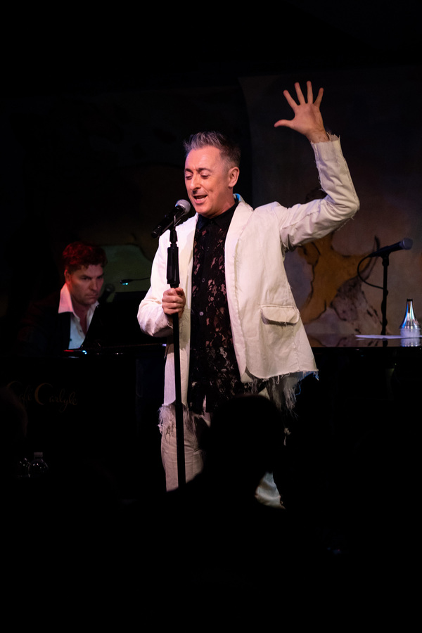 Photo Flash: Alan Cumming Returns to the Legendary Cafe Carlyle! Image