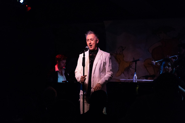 Photo Flash: Alan Cumming Returns to the Legendary Cafe Carlyle! Image