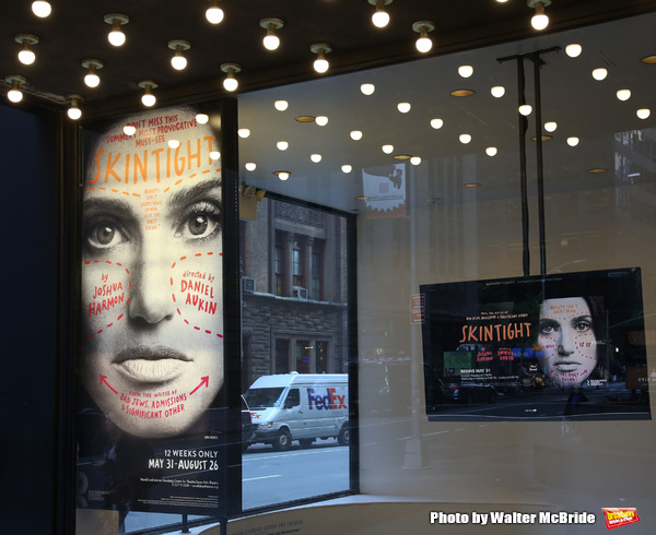 Photo Coverage: The Cast of SKINTIGHT, Starring Idina Menzel, Takes Their Opening Night Bows Image