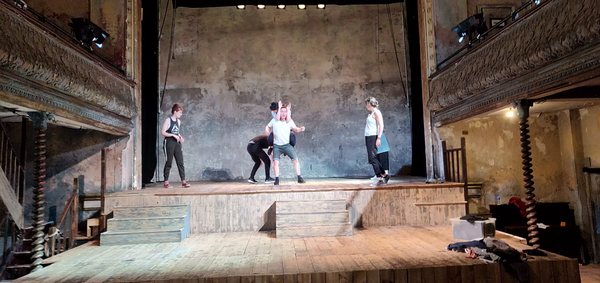 Photo Flash: Inside Rehearsal For A MIDSUMMER NIGHT'S DREAM at Wilton's Music Hall Image