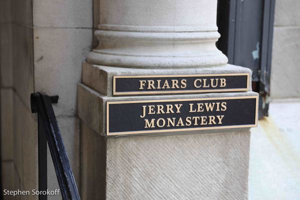 Photo Coverage: Gloria Allred Women's Rights Champion Roasted at the Friars Club Image