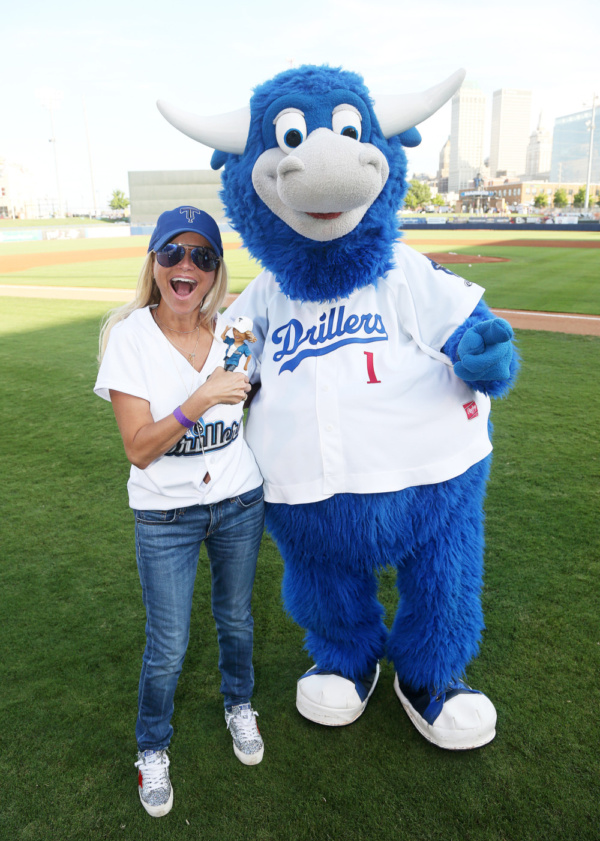 Kristin Chenoweth and Hornsby, the Tulsa Drillers' Mascot. Photo