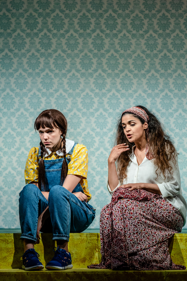 Photo Flash: Polka Theatre Presents Jacqueline Wilson's DOUBLE ACT Image