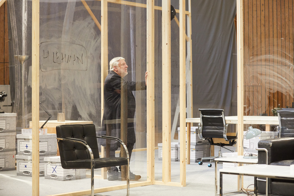 Photo Flash: In Rehearsal with the National Theatre's THE LEHMAN TRILOGY Image