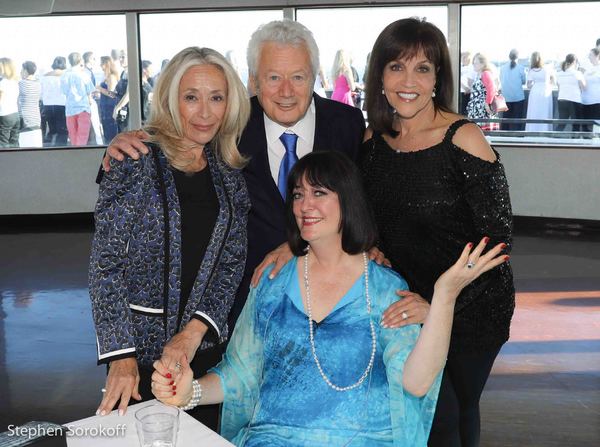 Photo Coverage: Fran Drescher's Cancer Schmancer Cruise Sets Sail Image