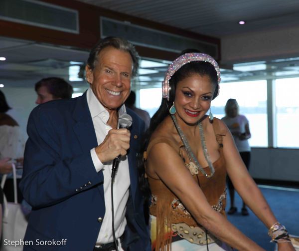 Photo Coverage: Fran Drescher's Cancer Schmancer Cruise Sets Sail Image