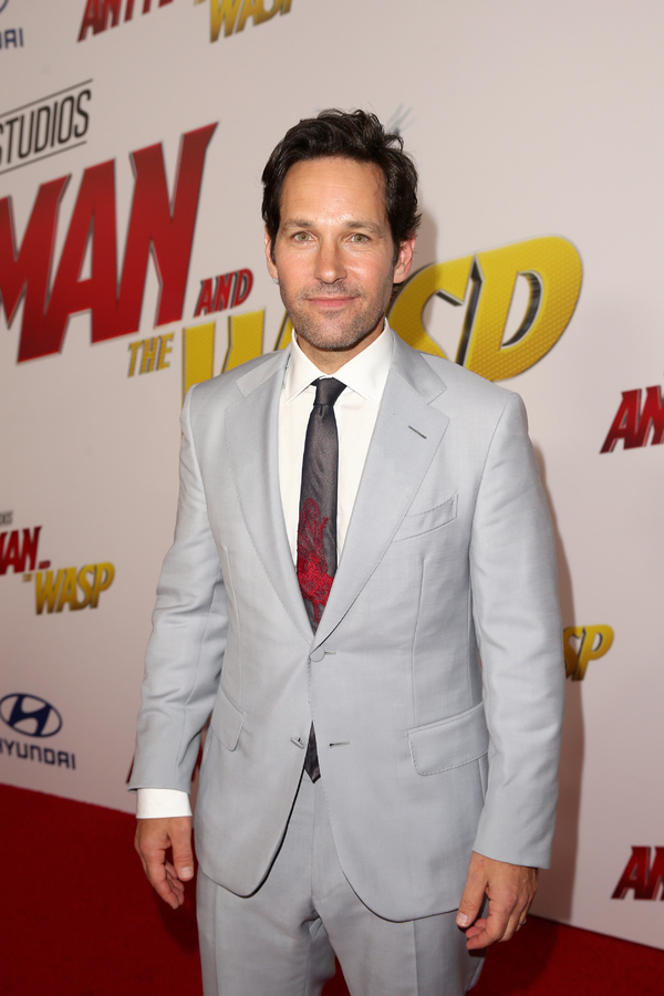 Photo Flash: Paul Rudd, Evangeline Lilly, & More at the ANT-MAN AND THE WASP World Premiere Image