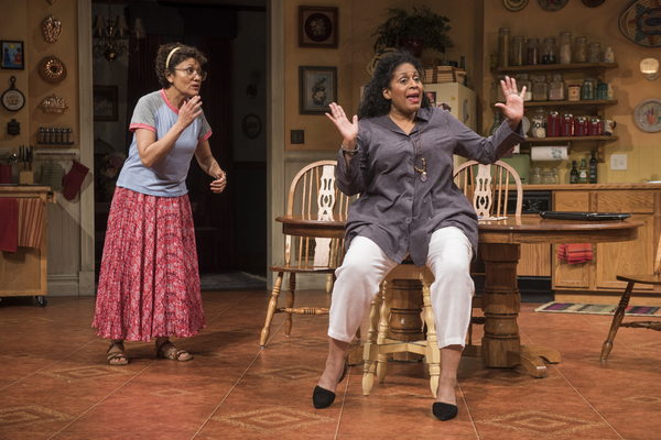 Photo Flash: First Look at THE ROOMMATE at Steppenwolf Image