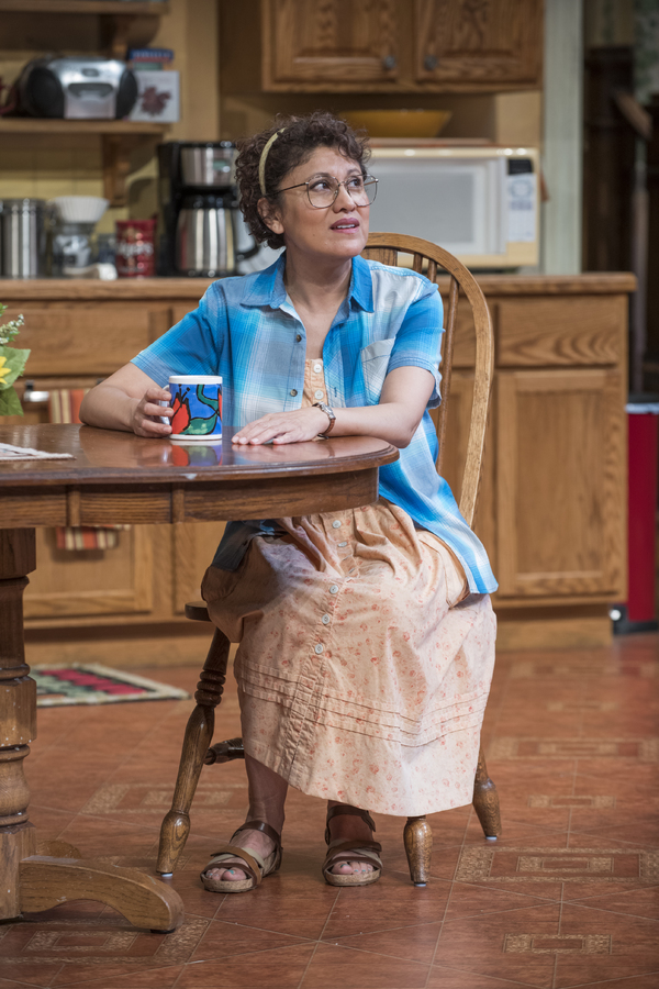 Photo Flash: First Look at THE ROOMMATE at Steppenwolf Image