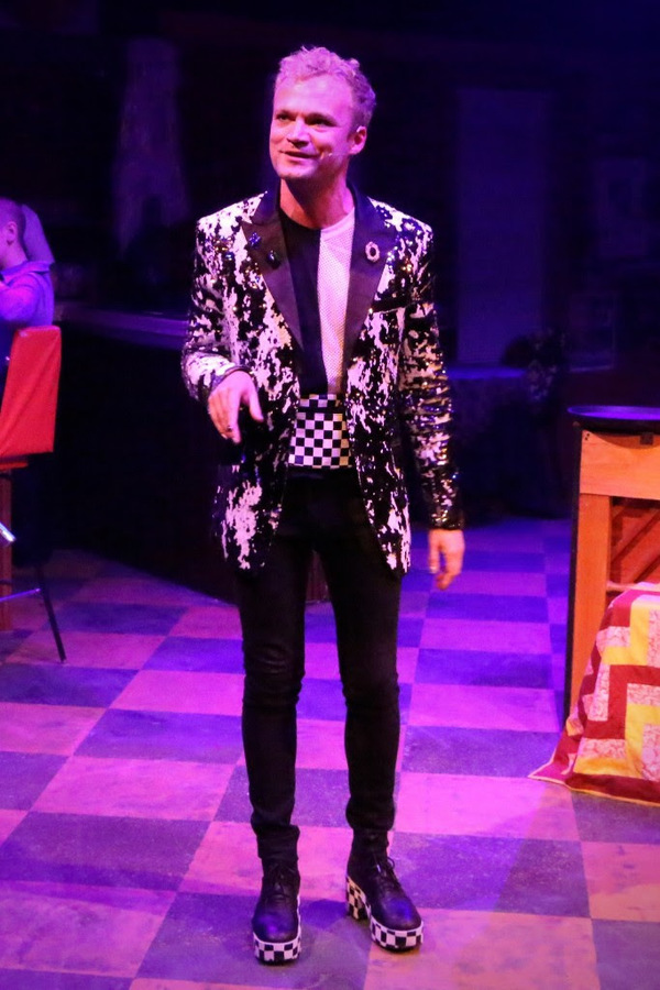 Photo Flash: Circle Theatre Presents Chicago Premiere THE VIEW UPSTAIRS Image