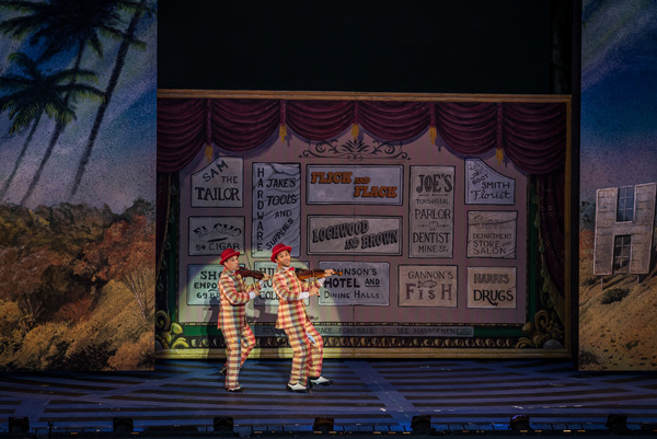 Photo Flash: What a Glorious Feeling! First Look at the Muny's SINGIN' IN THE RAIN Image