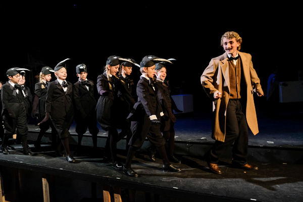 Photo Flash: MR. POPPER'S PENGUINS Dance Into San Diego Junior Theatre Image