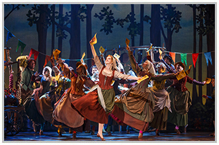 Review: CINDERELLA at STARLIGHT THEATRE Kansas City Image
