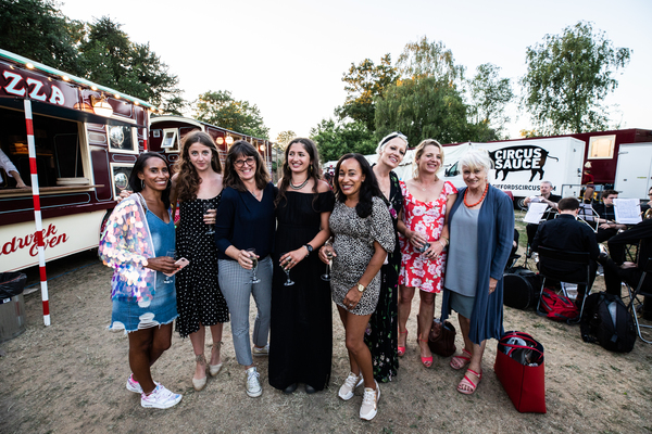 Photo Flash: Jennifer Saunders, Anna Friel and More Visit MY BEAUTIFUL CIRCUS Image