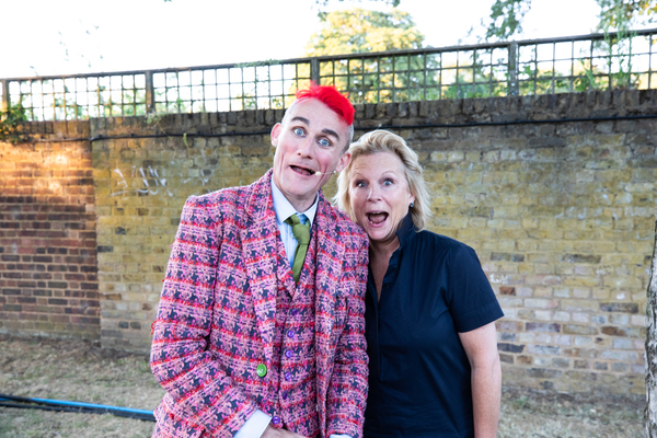 Photo Flash: Jennifer Saunders, Anna Friel and More Visit MY BEAUTIFUL CIRCUS Image