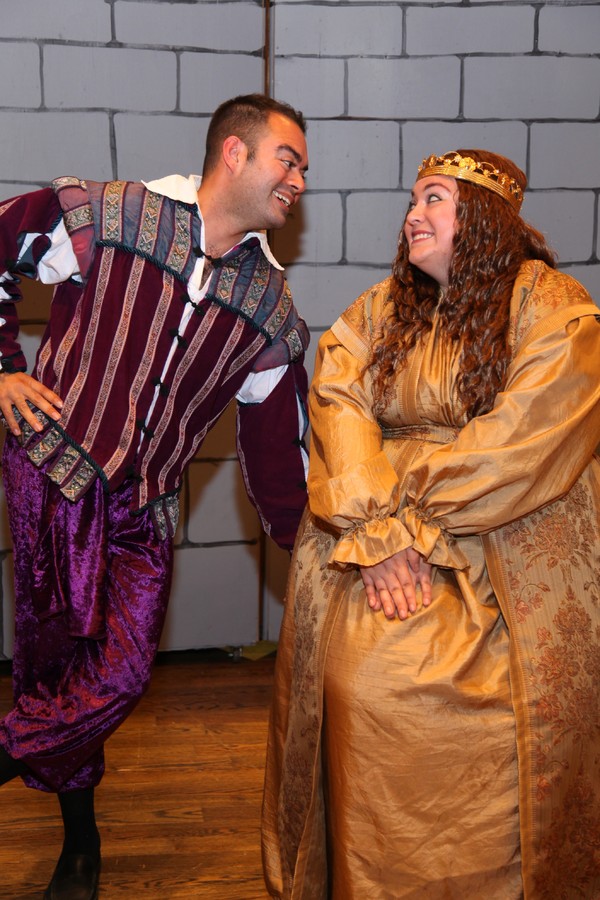 Eric Mansilla and Amy Jo Brixius (seated) as Prince Dauntless and Princess Winifred Photo