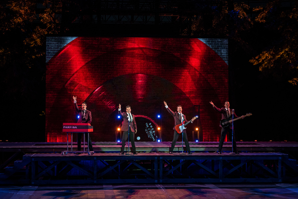 Photo Flash: Mark Ballas, Bobby Conte Thornton and More Star in JERSEY BOYS at the Muny Image