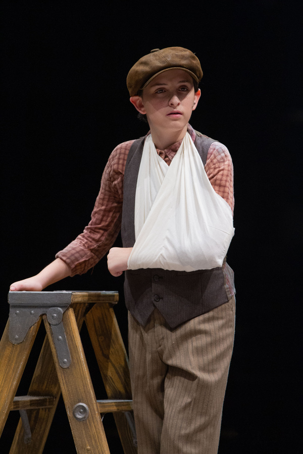 Photo Flash: First Look at NEWSIES at Broadway At Music Circus Image